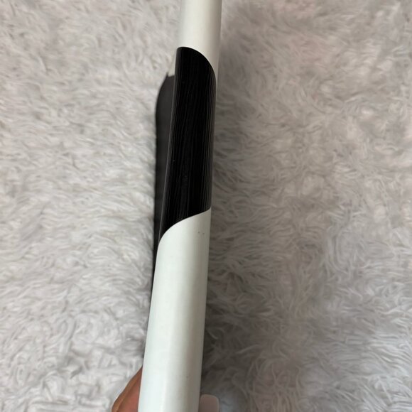 LOUIS VUITTON Epi World Cup 2018 Pochette Jour GM in Black - Picture 4 of 11